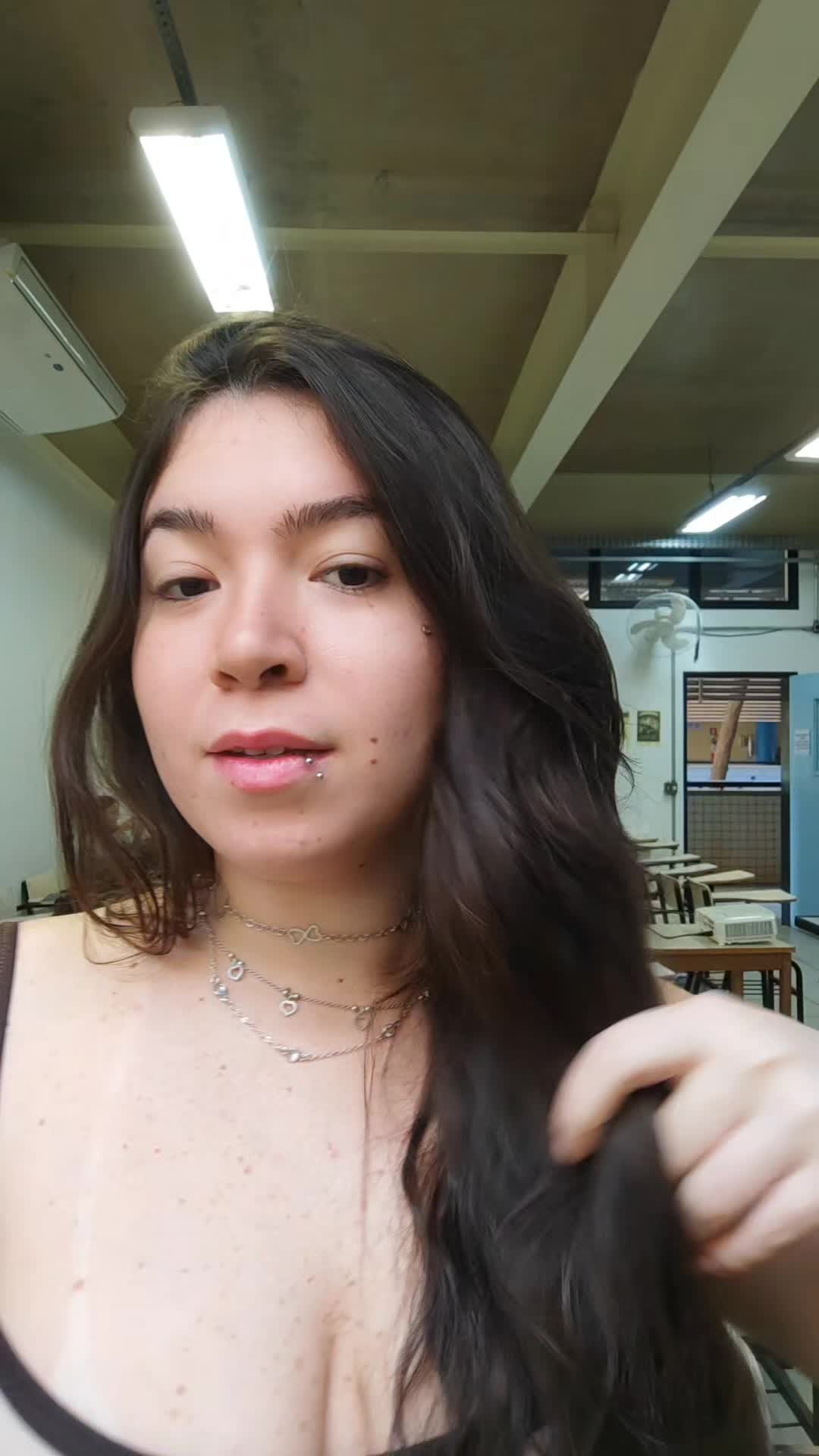 @layla_valeriano