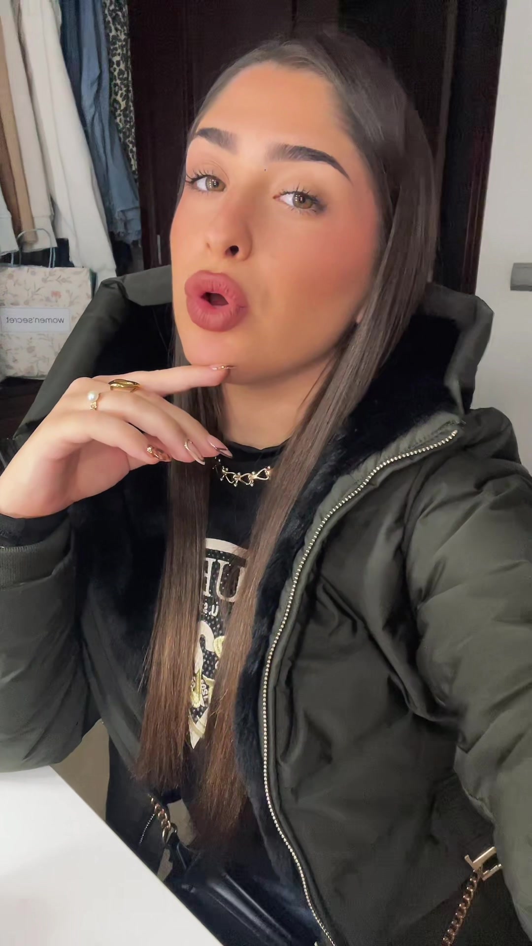 @Paulamariaramoss
