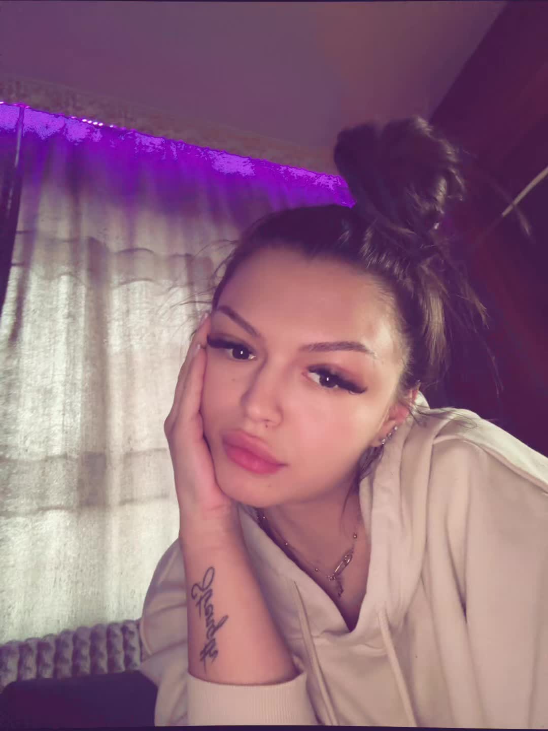 @🩷
