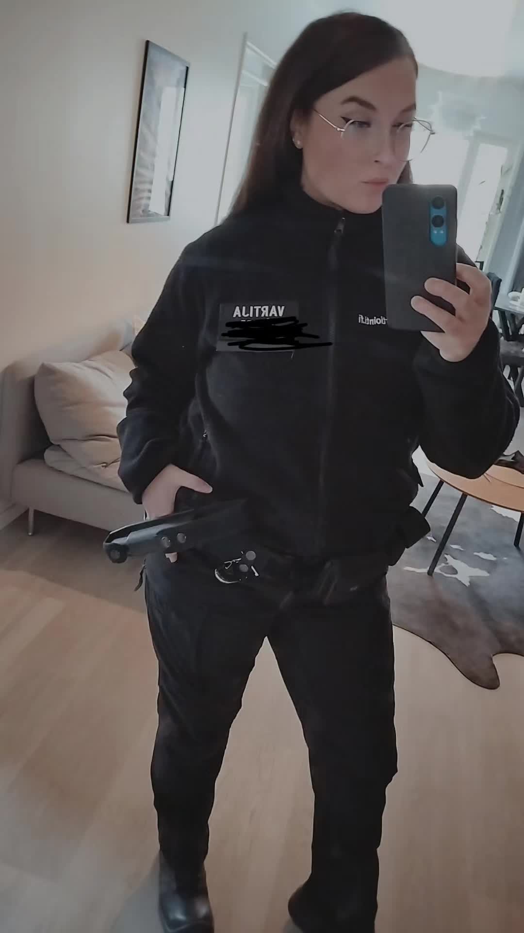 @📷T