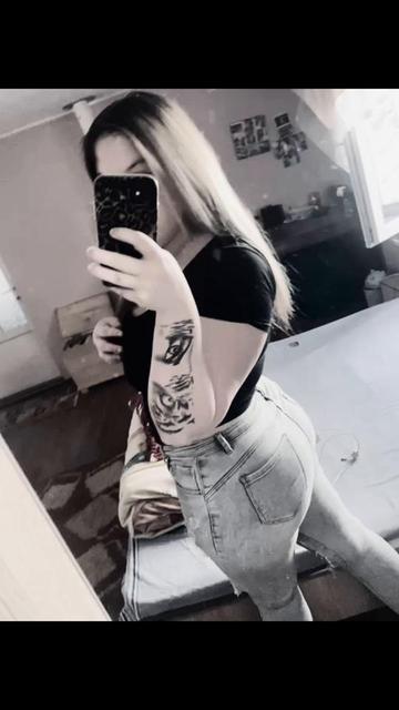 @Adrienn🥵😈