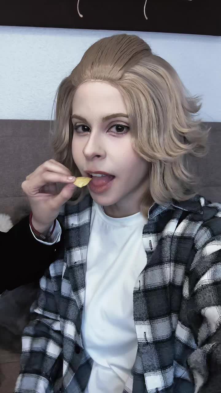 @AlinnaMoon 🌙