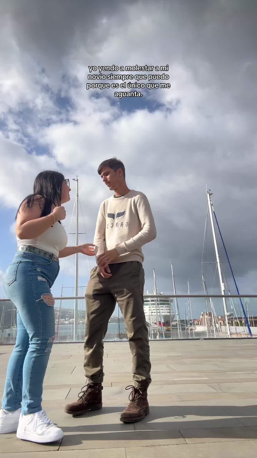@_lauraapreez