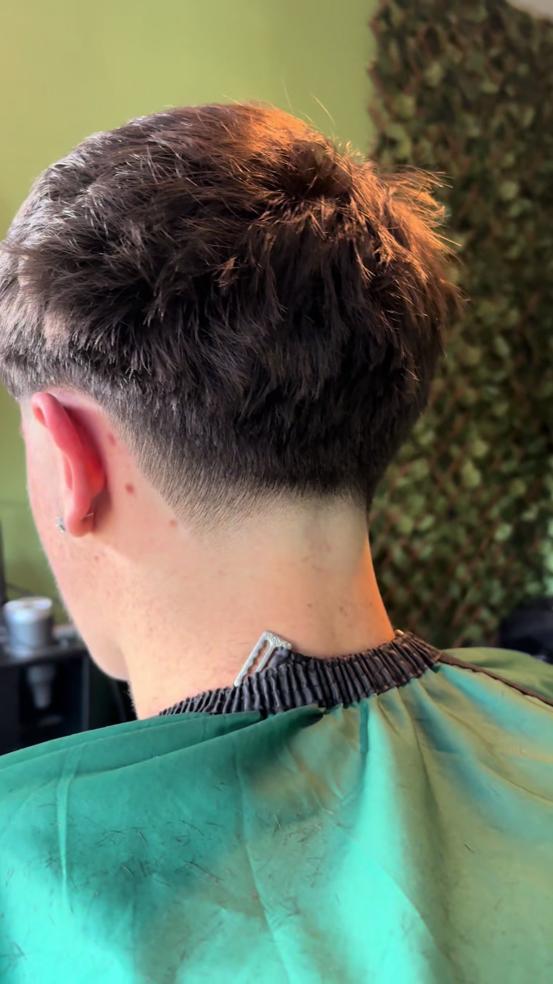 @The bodybuilding barber