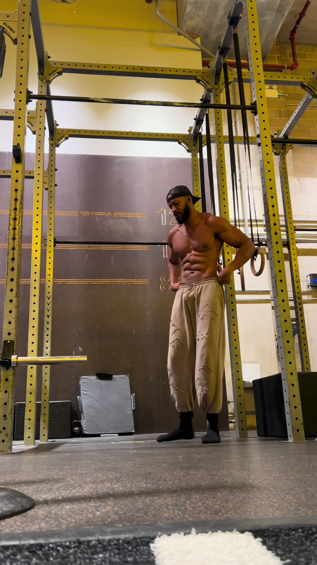 @HWRFITNESS