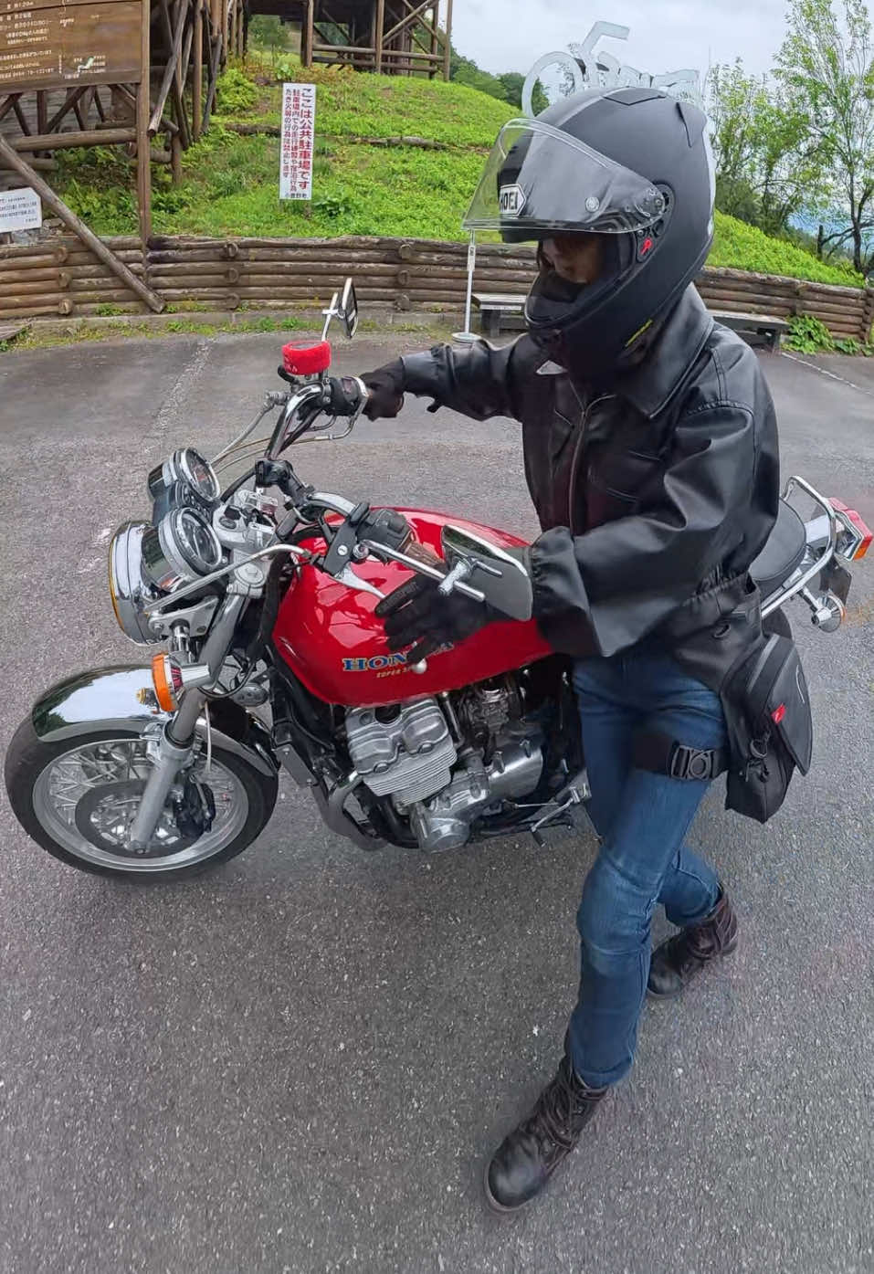 @バイク女子ボウラーAIKA