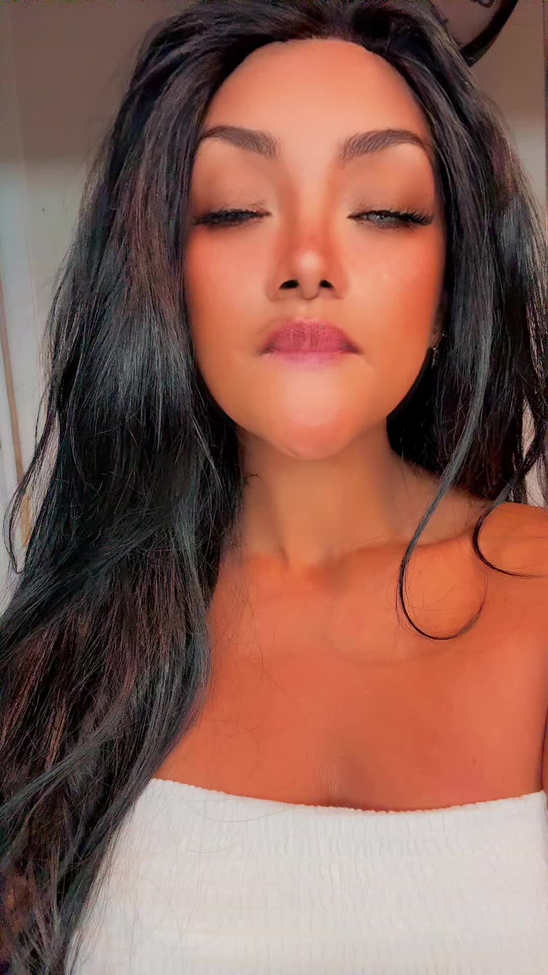 @Re🦋