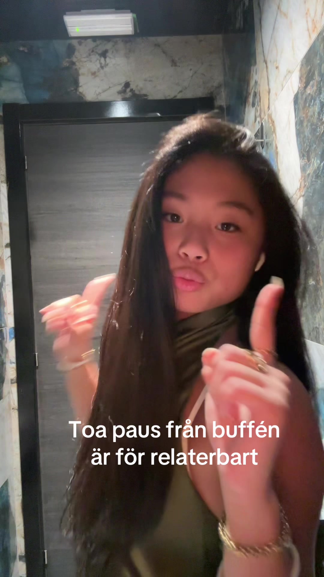 @Alinaaa