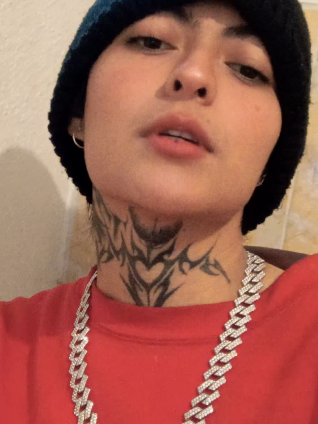 @Carlita