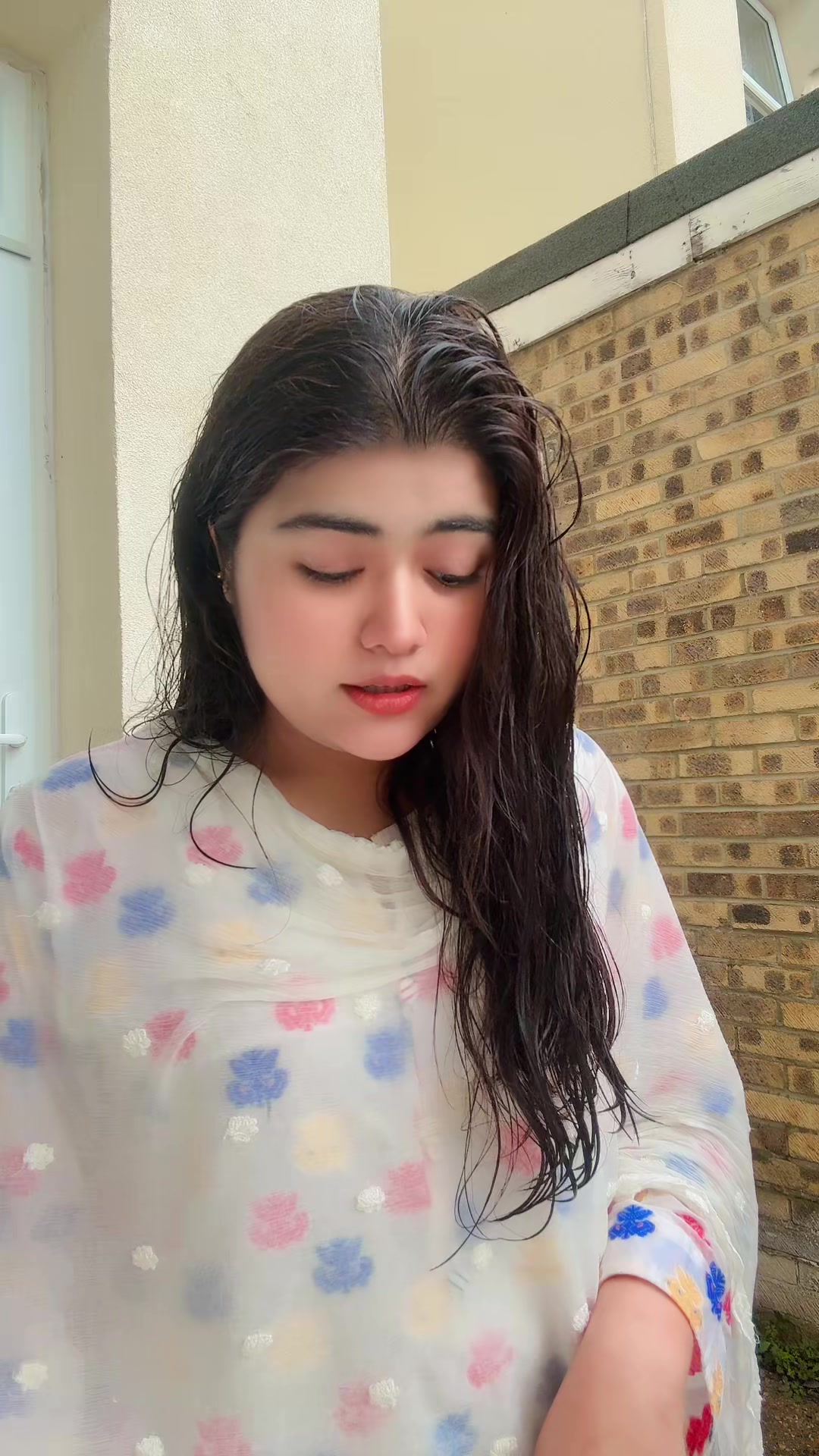 @LARAIB