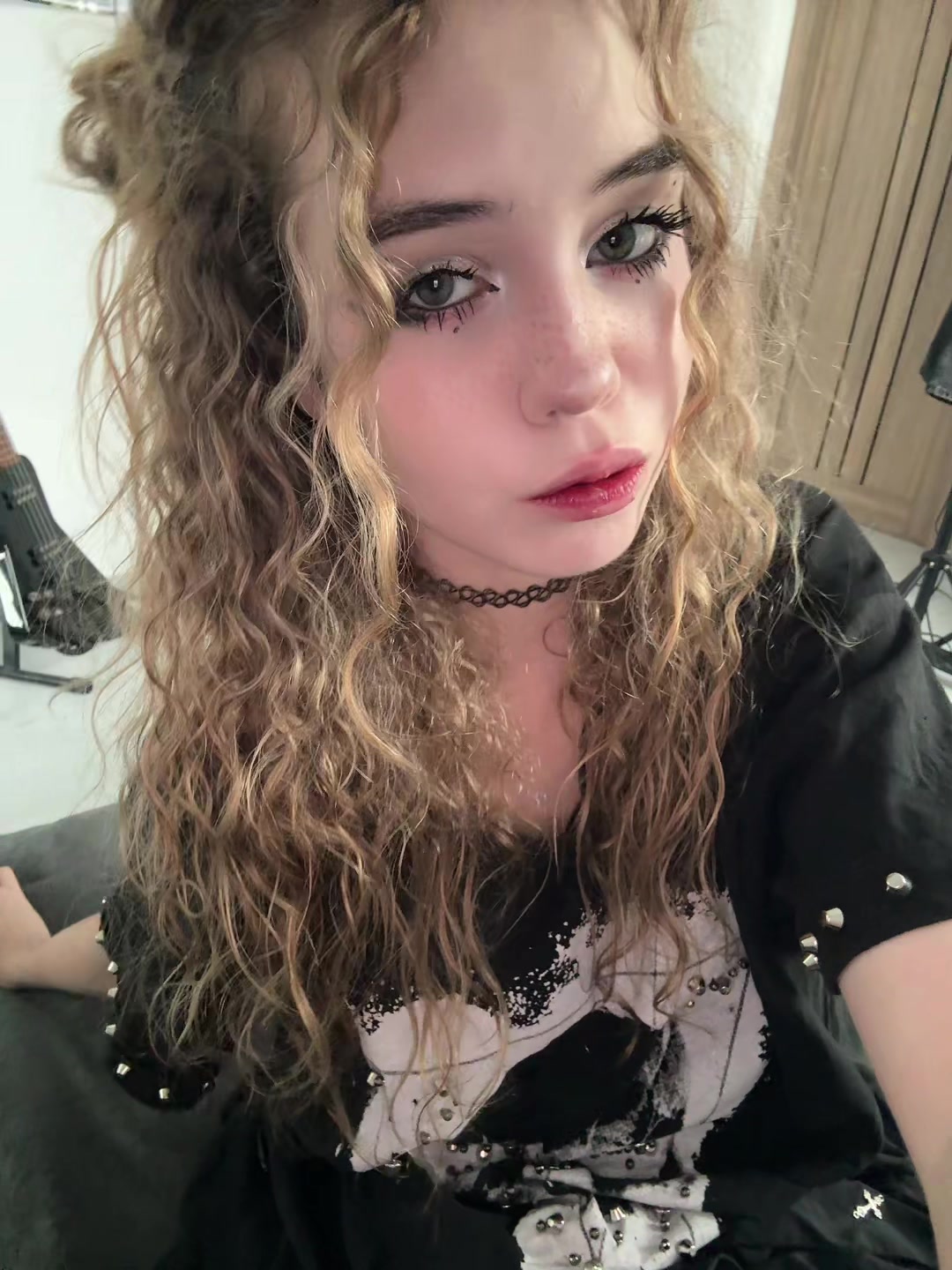 @݁ᛪ༙Алввввᛪ༙