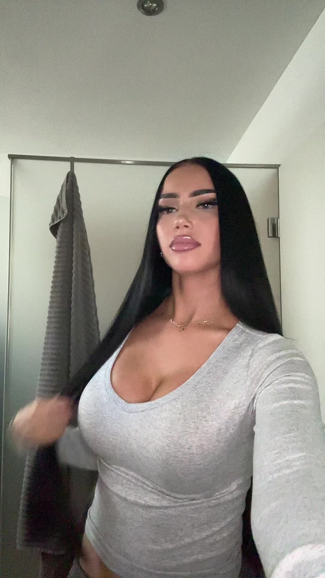 @R I N A