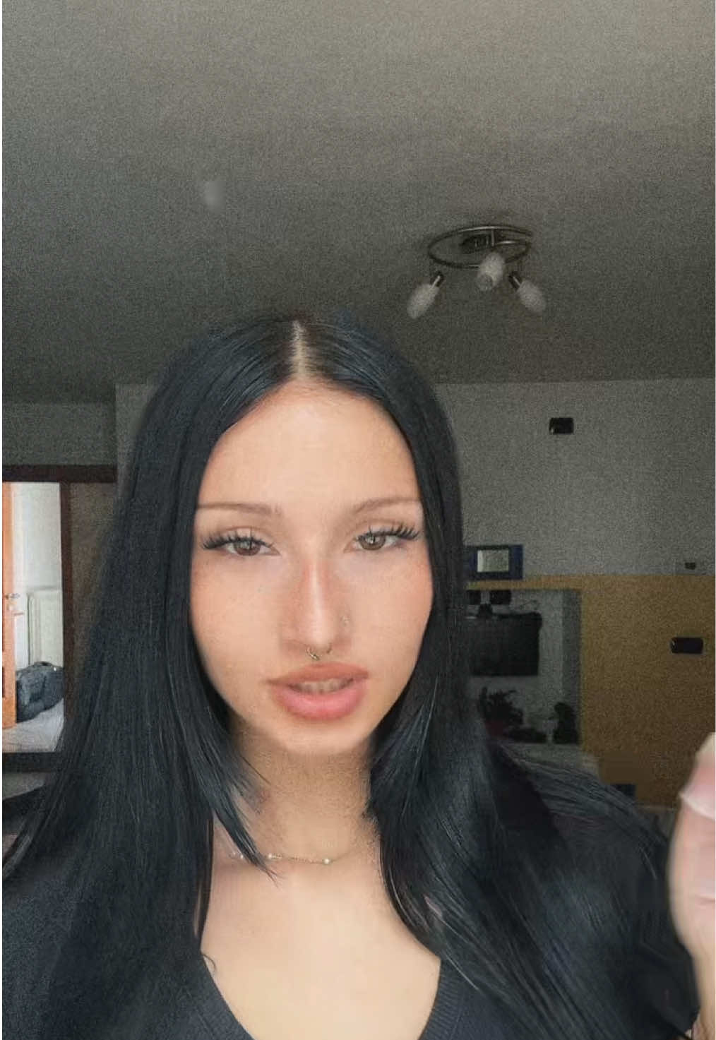 @⃟