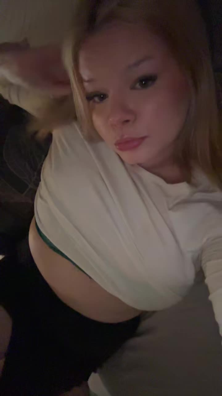 @neealovely_