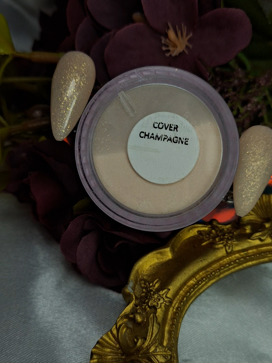 @KarenNailsMakeup