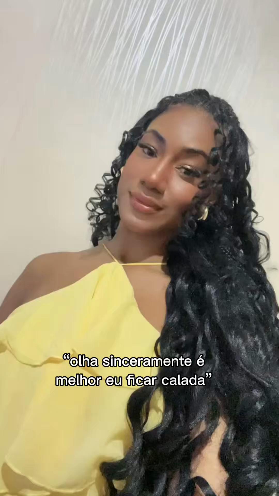 @LORE MANÚ