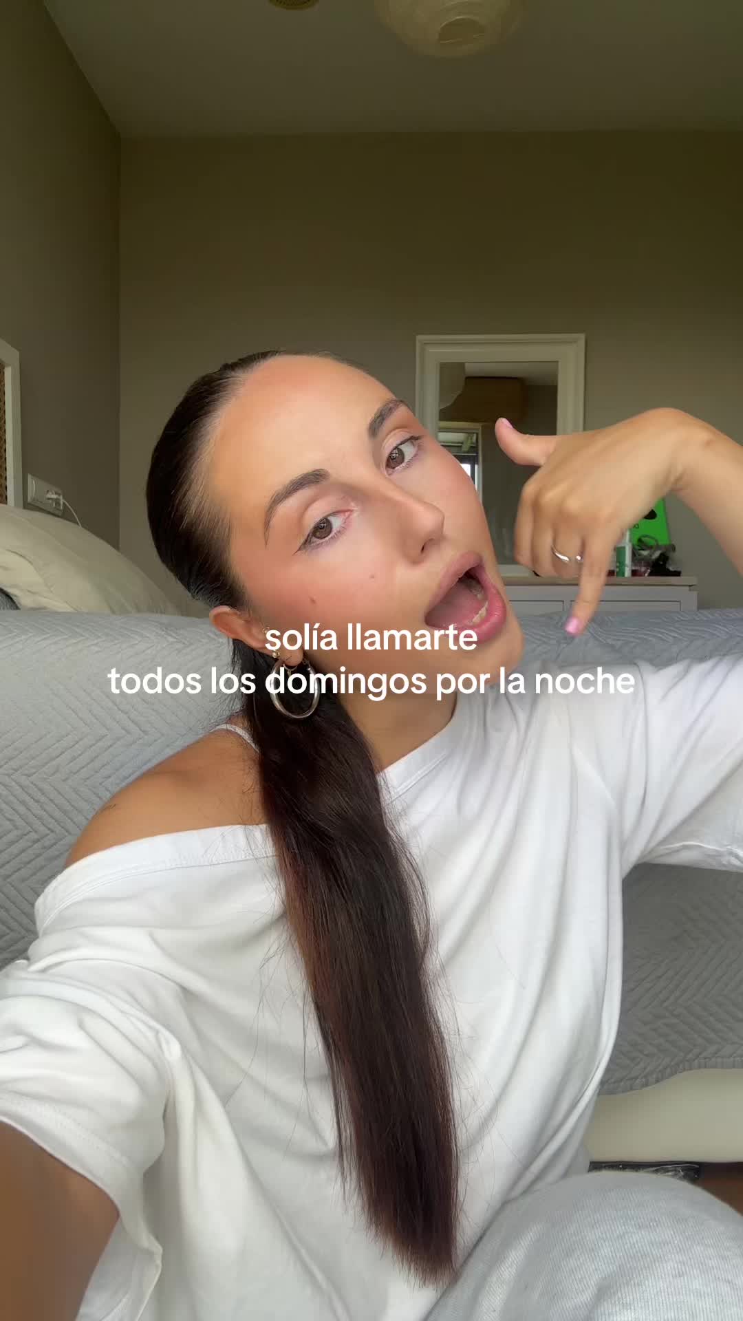 @laura ☆⋆ ˚｡⋆
