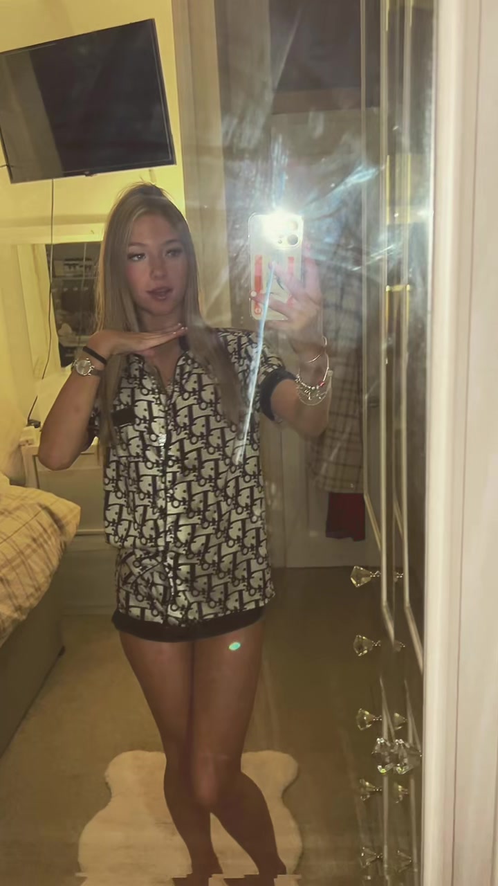 @𝐚𝐯𝐚-𝐥𝐮𝐜𝐢𝐚👸🏼