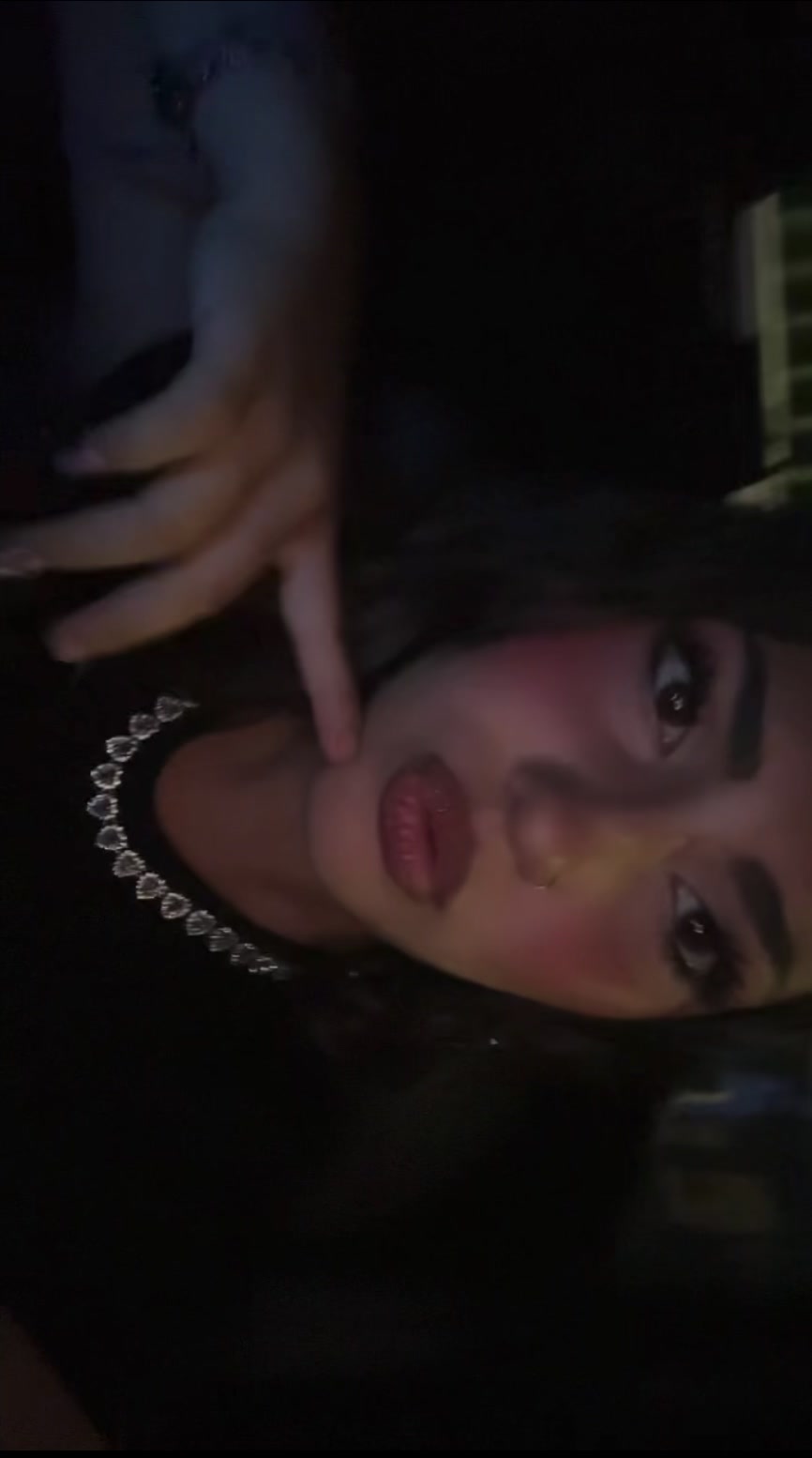 @nicole