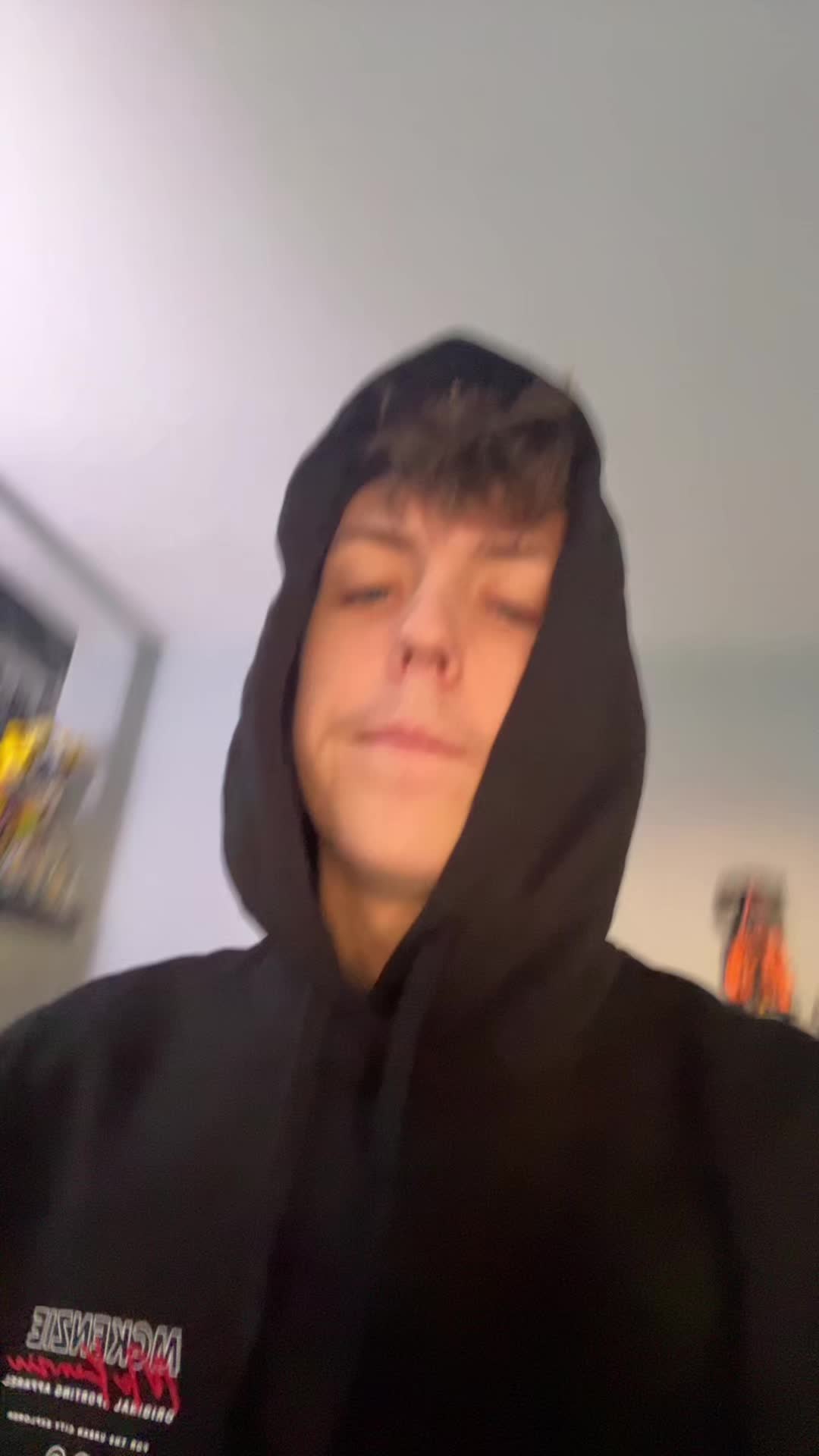 @lewis_thebee_batham