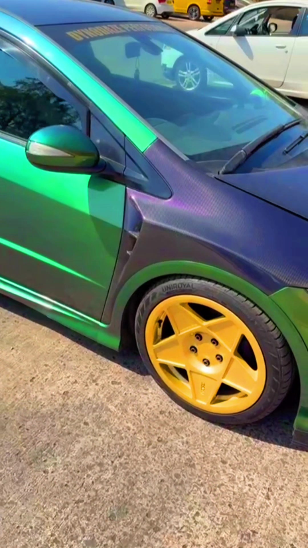 @VIKKYVTEC