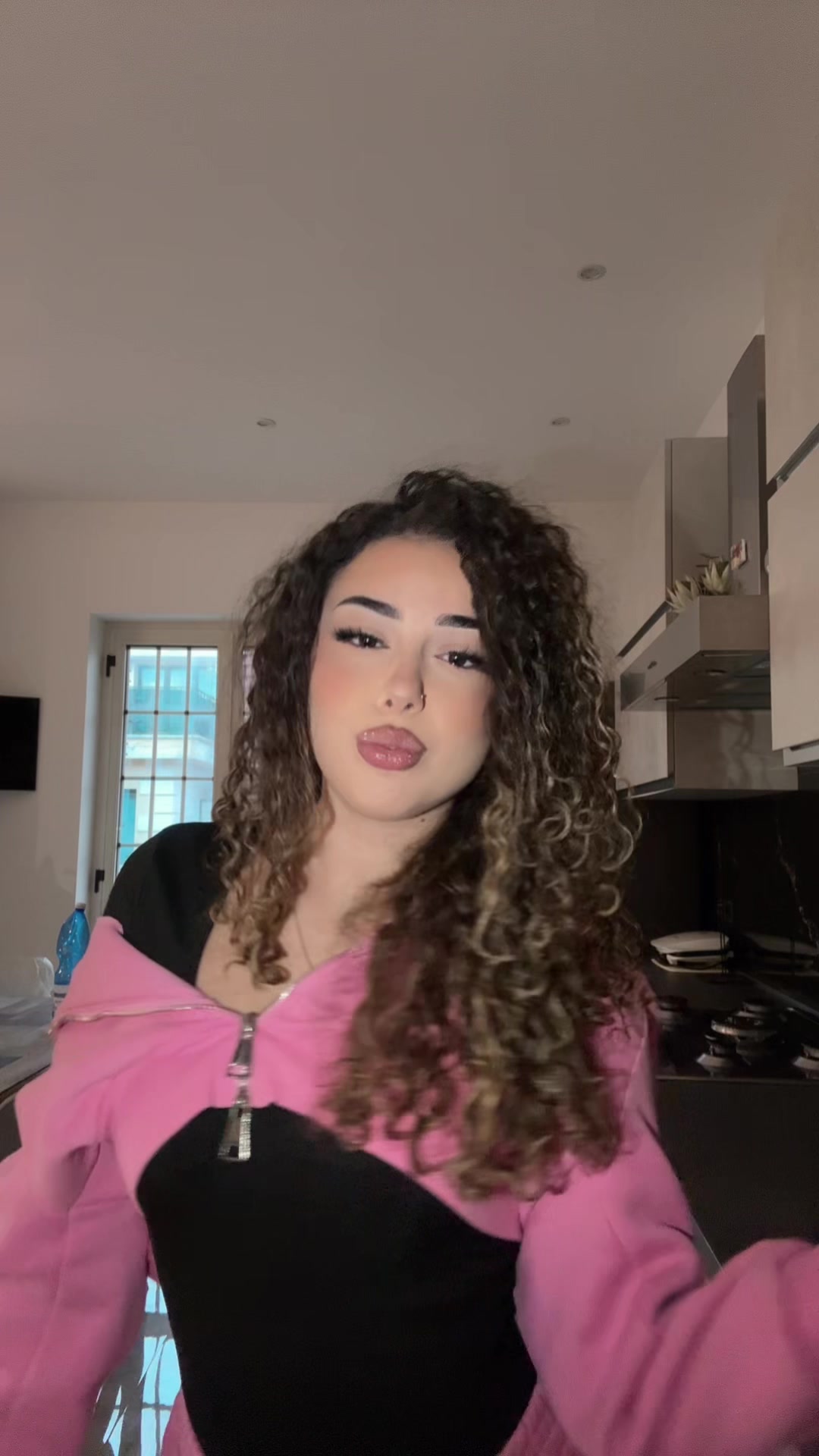 @𝓮
