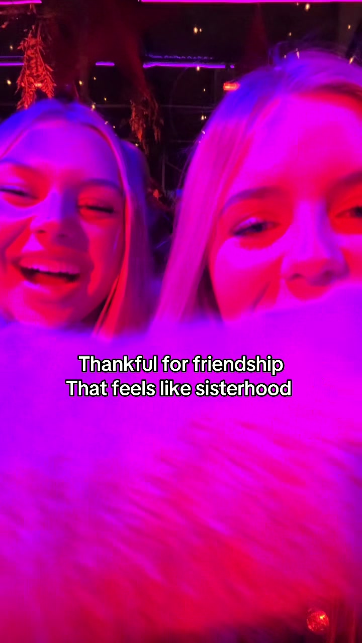 @Ellé 🤍