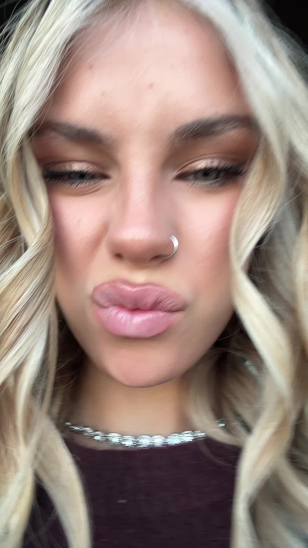 @vanecolez🇨🇴