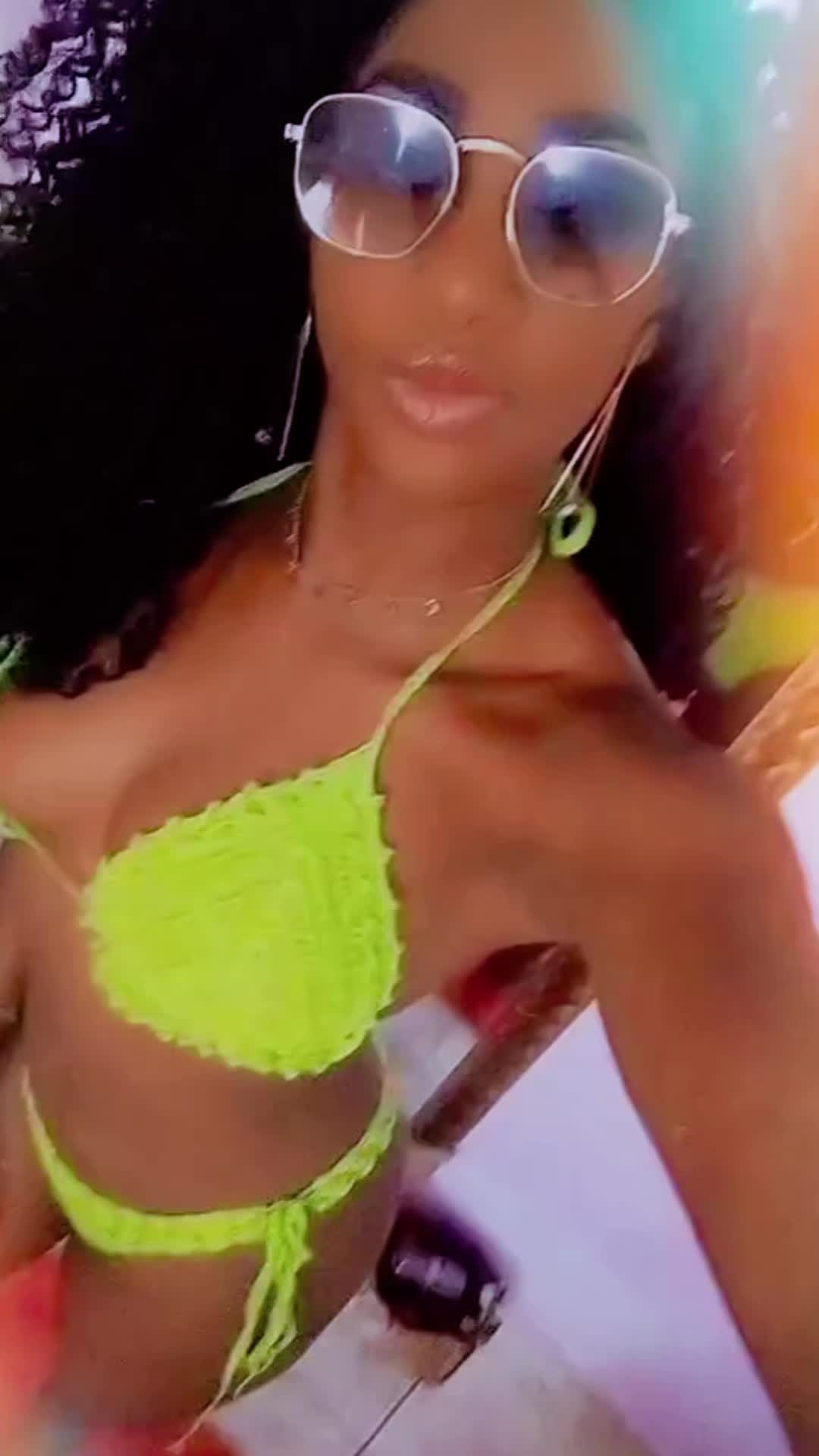 @Heloíza fernande costa