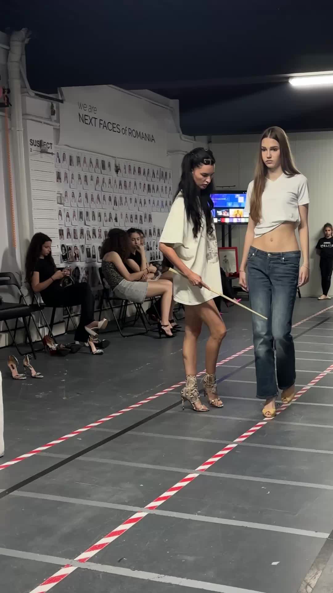 @Profa de Modeling