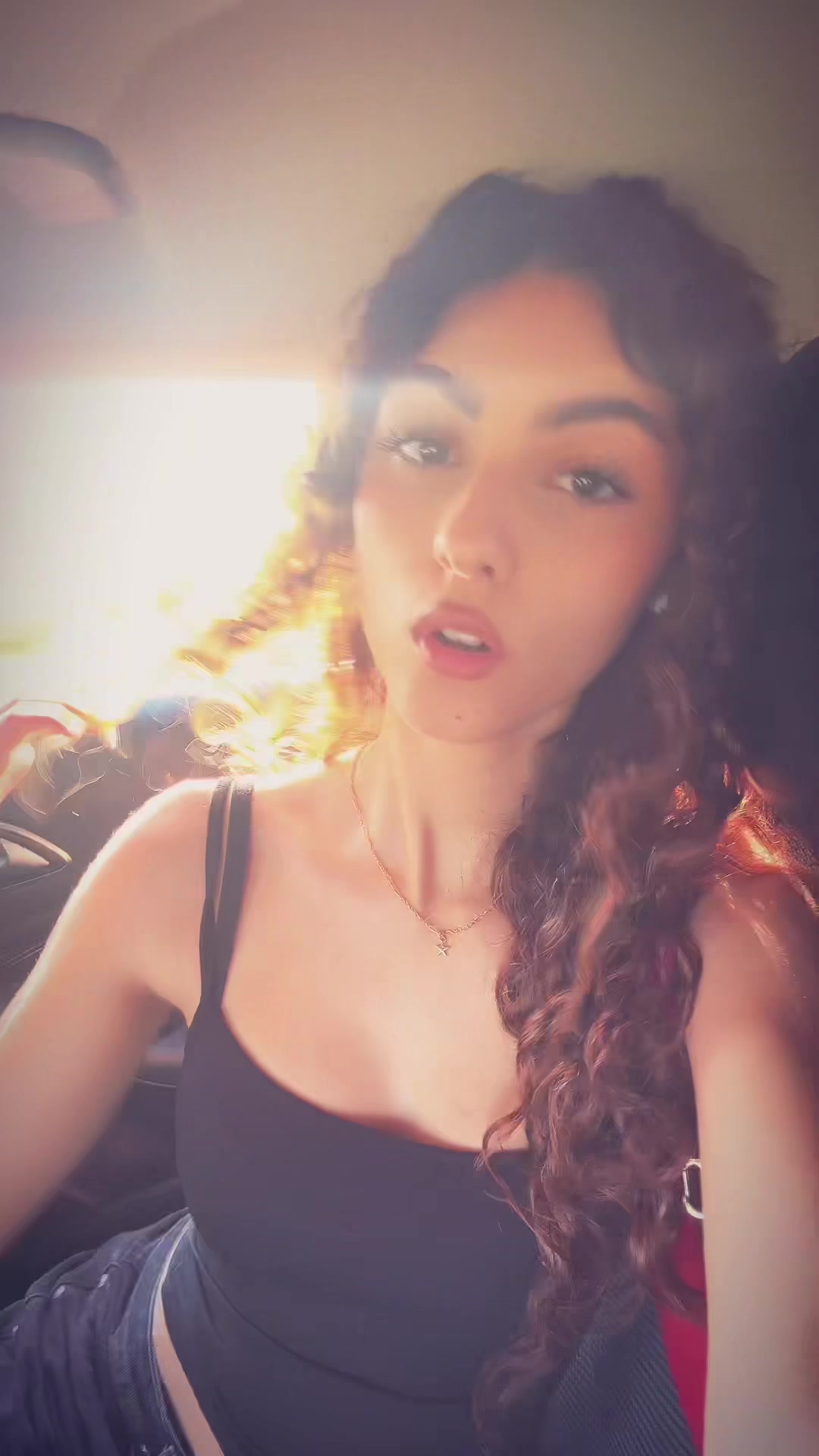 @Julia👸🏽