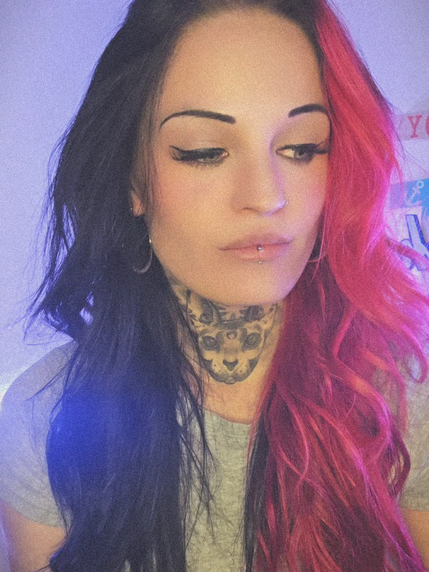 @🖤Sarah&hearts;️
