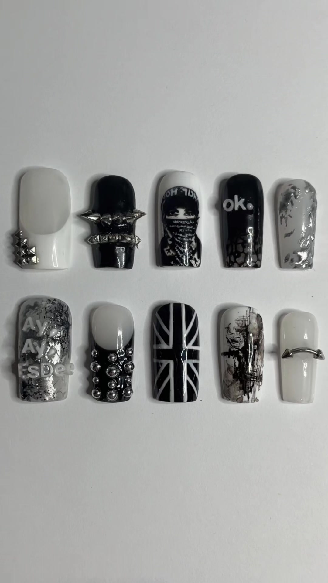 @archivewrlnailz
