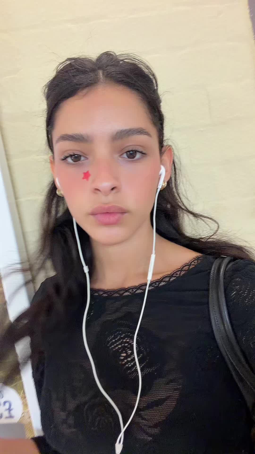 @Aya