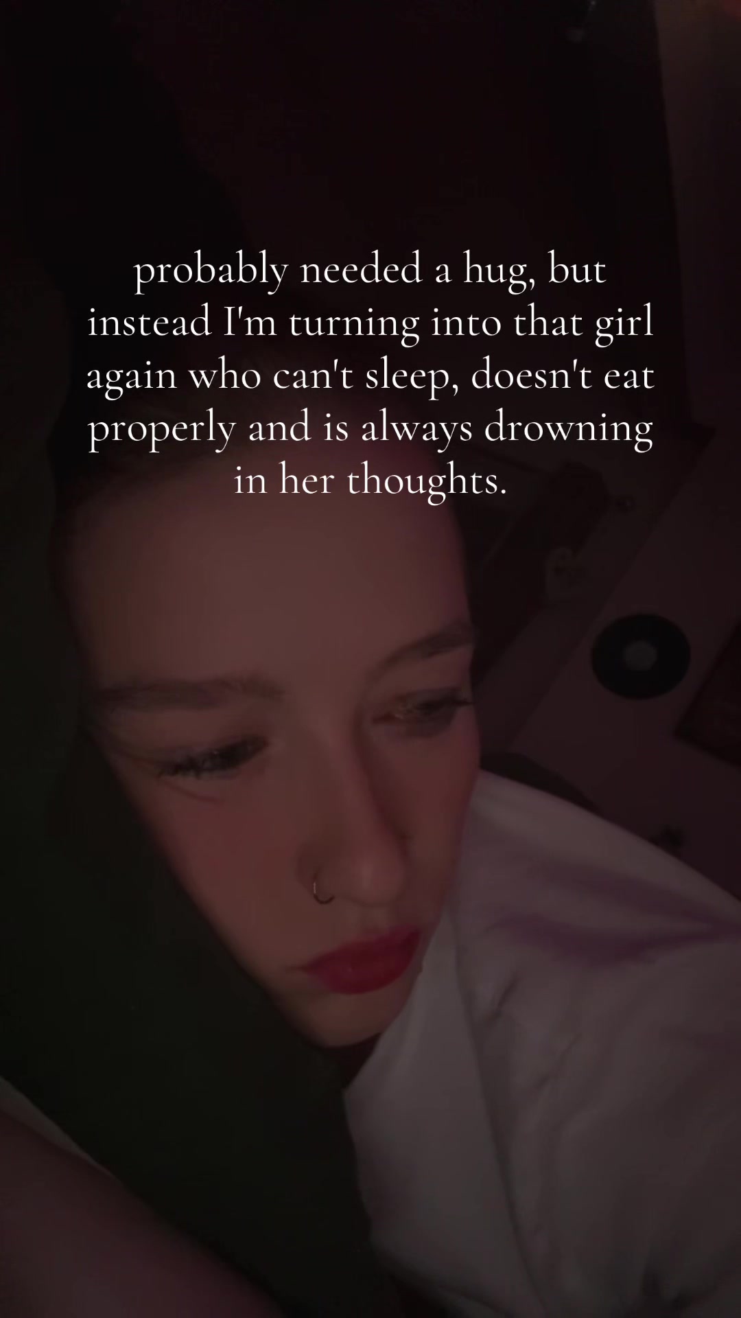 @E L L I E.