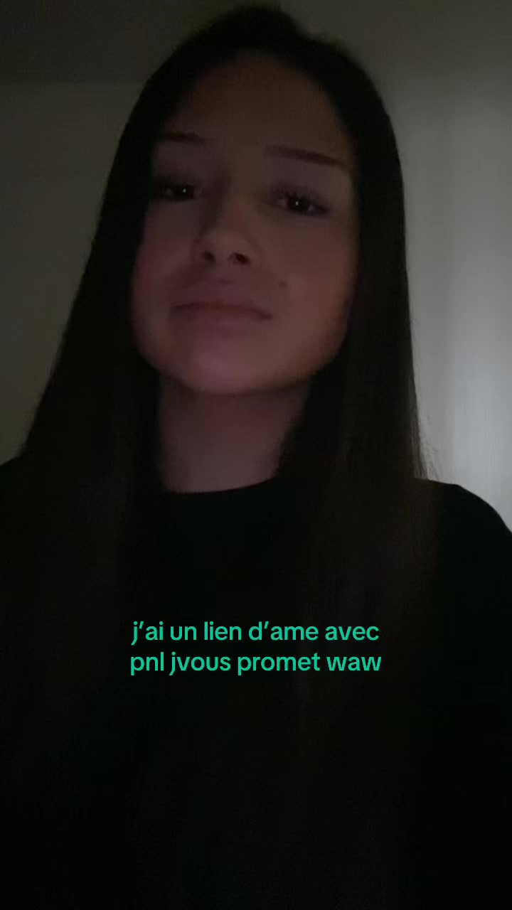 @~