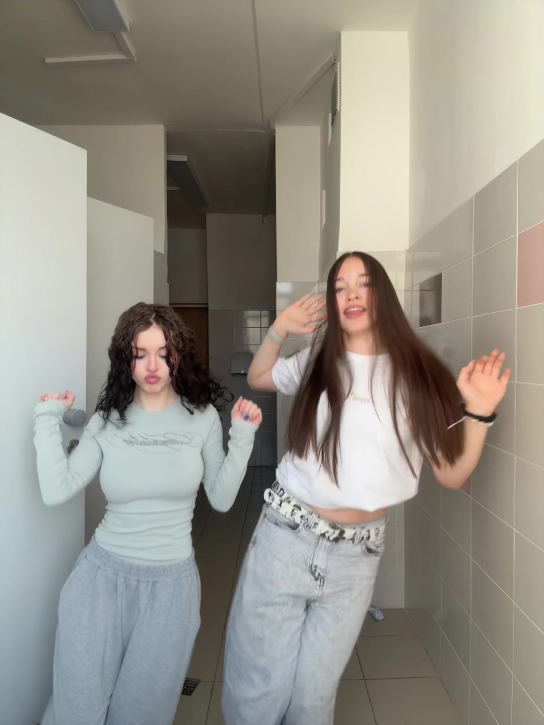 @yulora