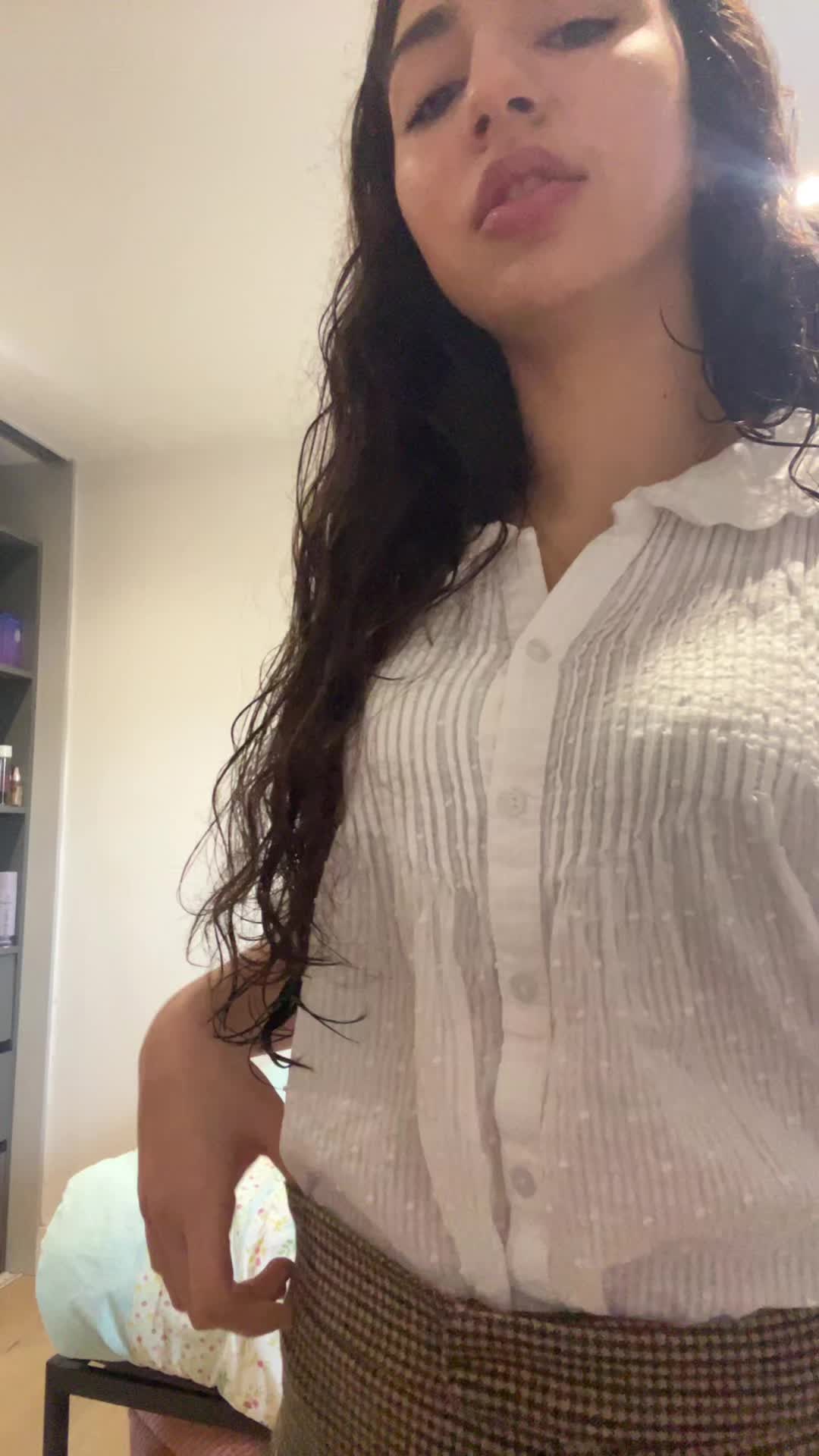 @bydulara