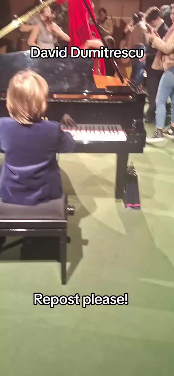 @David Dumitrescu ( FlorinZian)