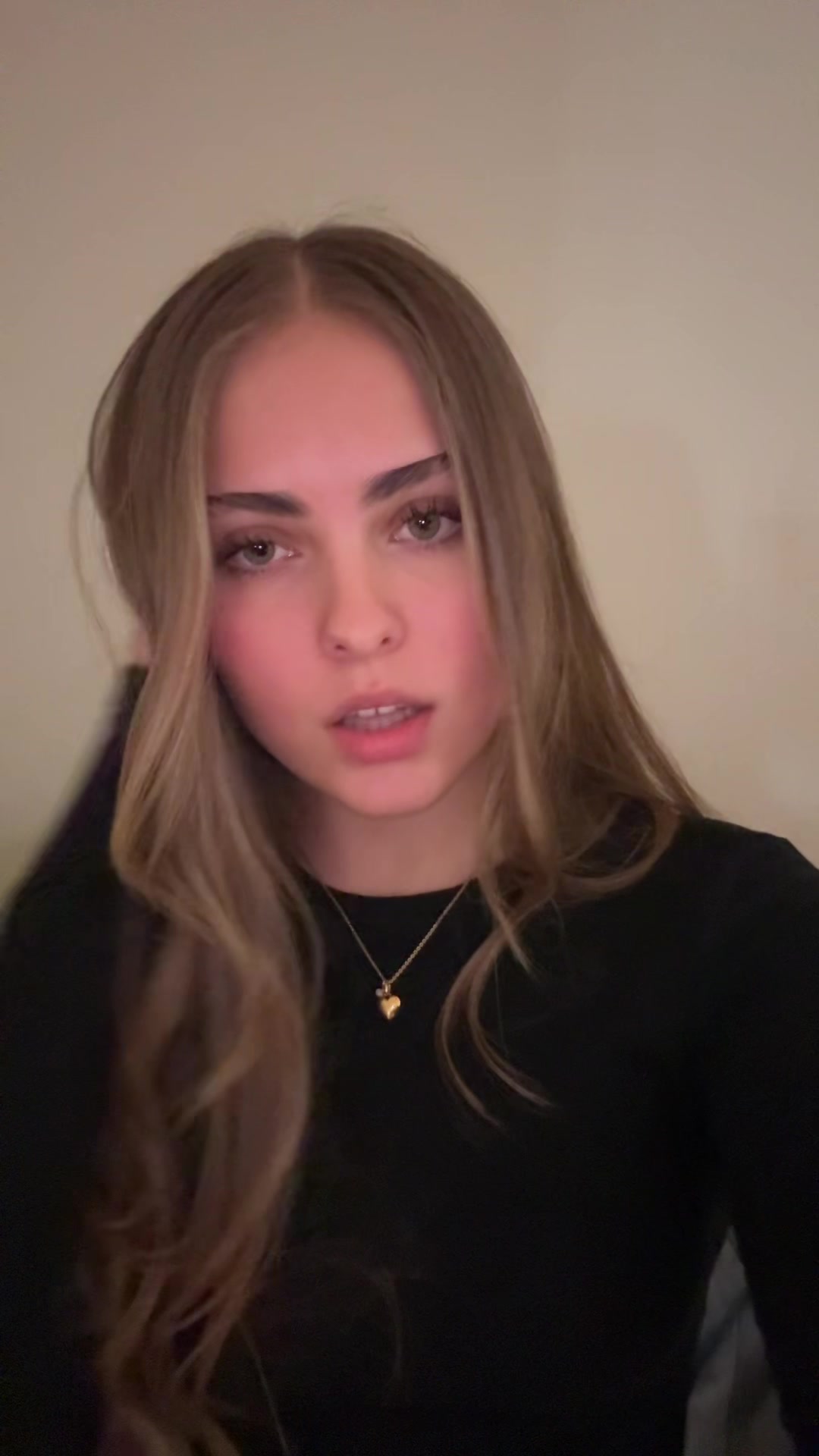 @szonja
