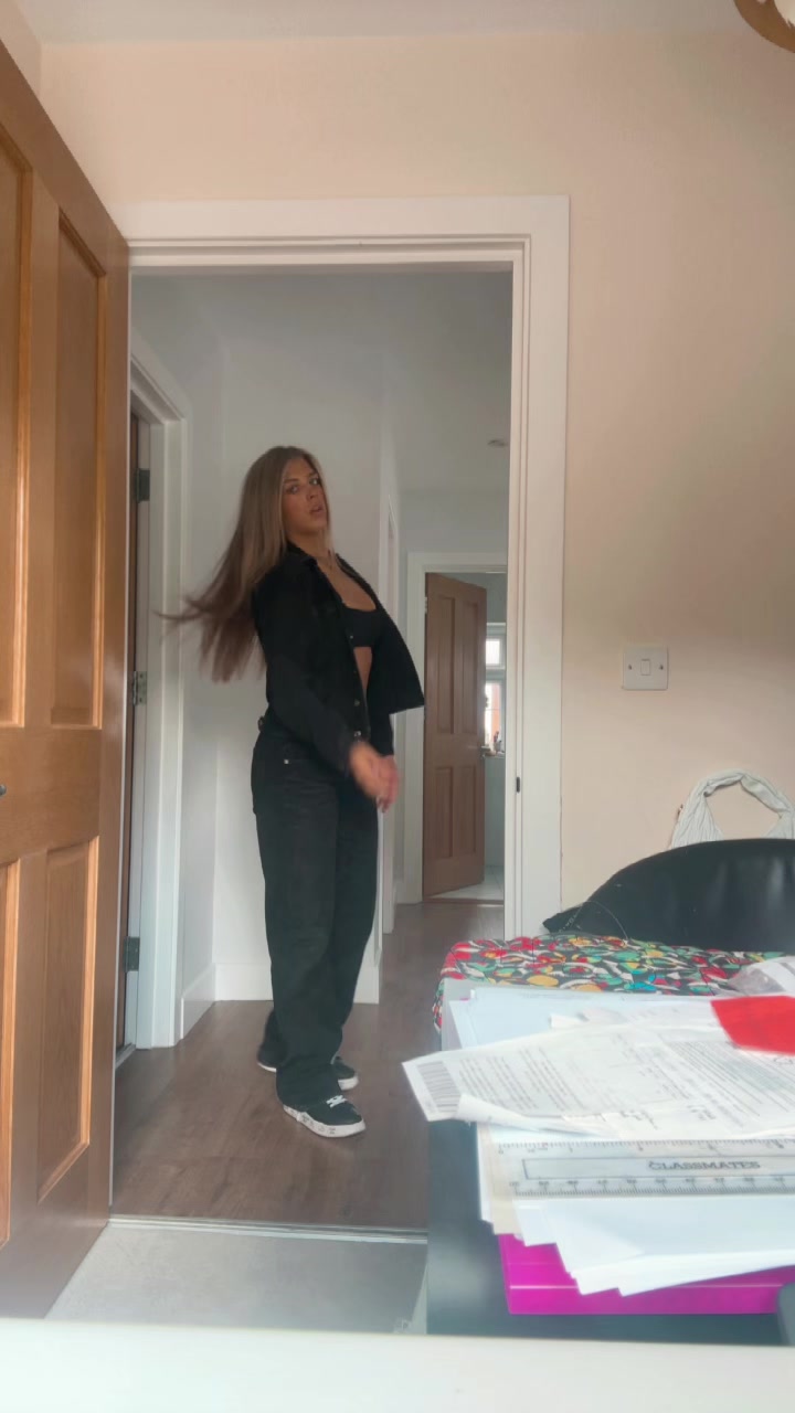 @Karinas__x