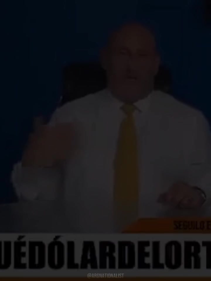 @🇦🇷✝️ ✌🏻⃠ ☭⃠