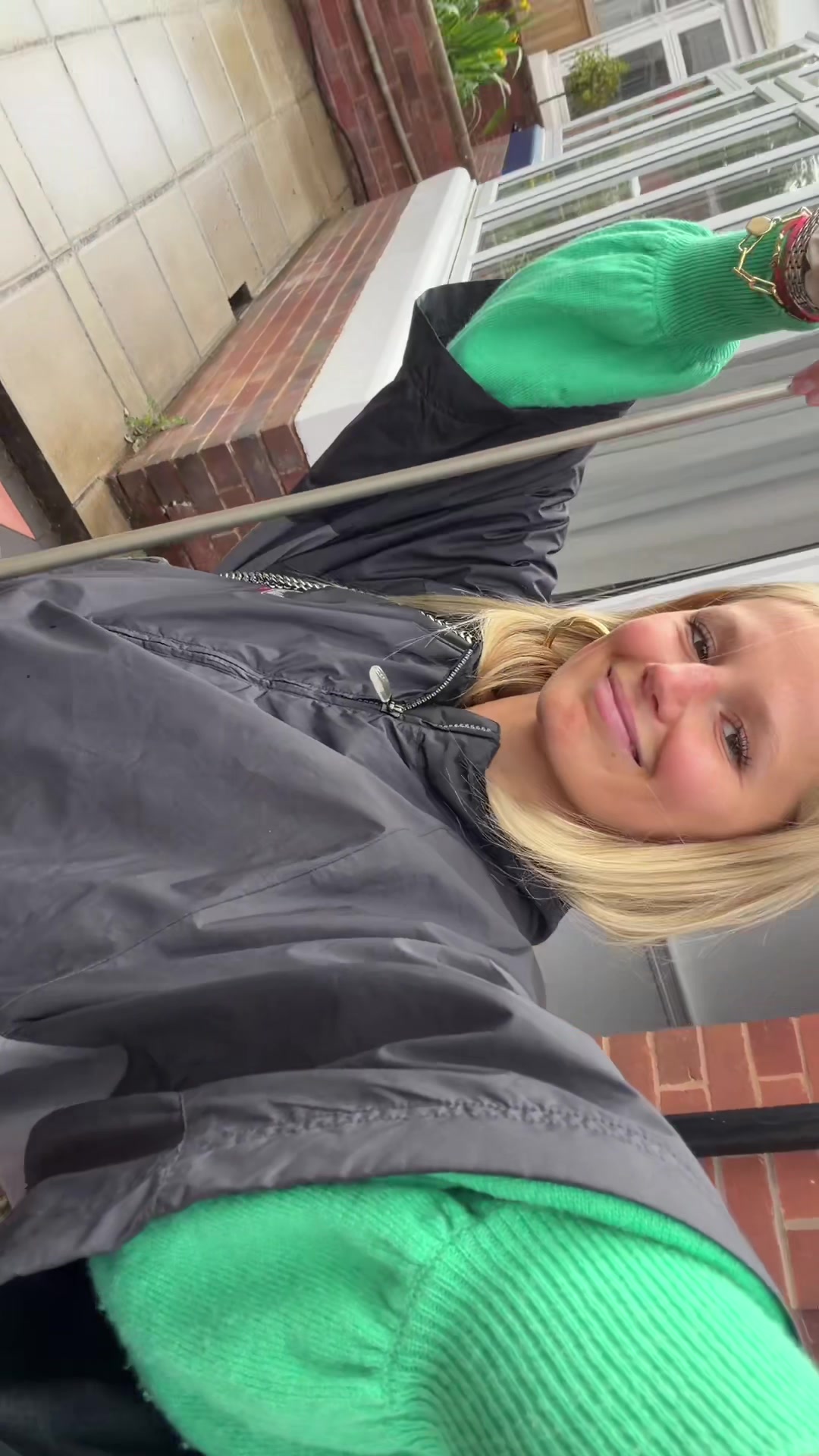 @E.V