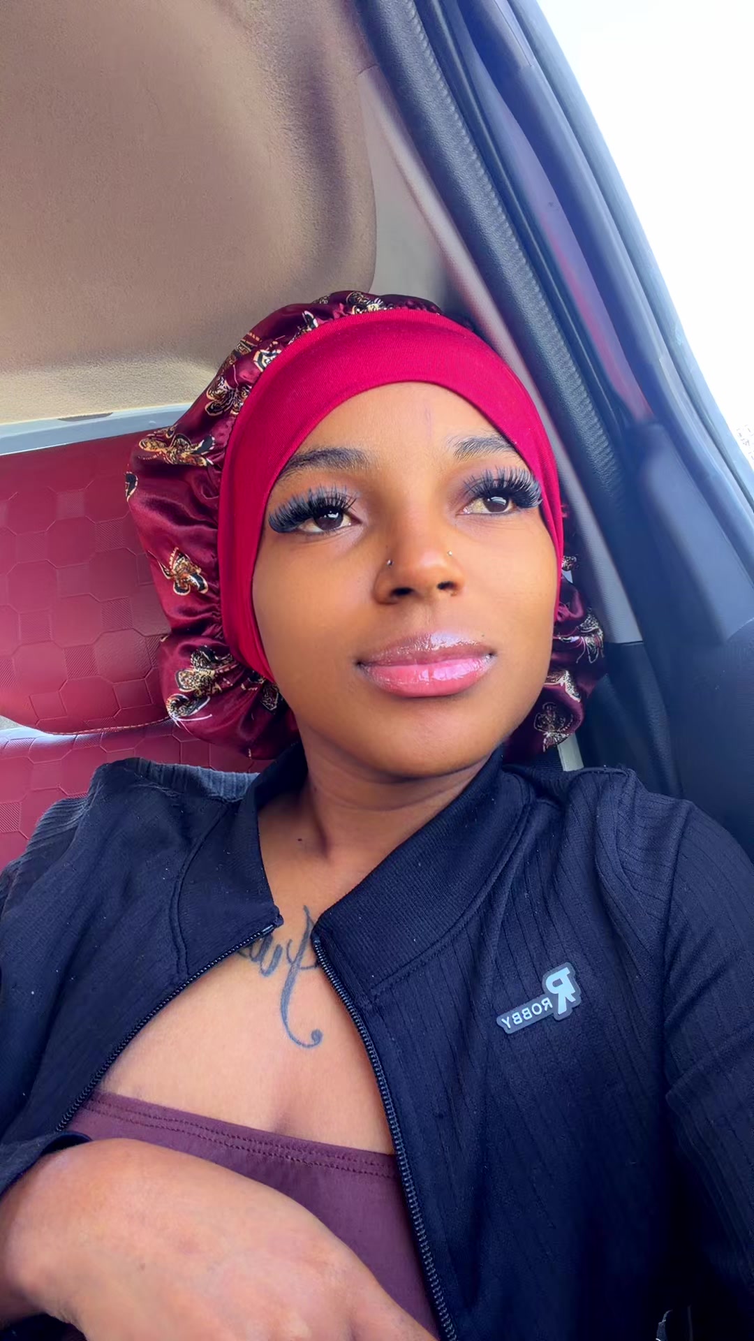 @Iamkanyambu