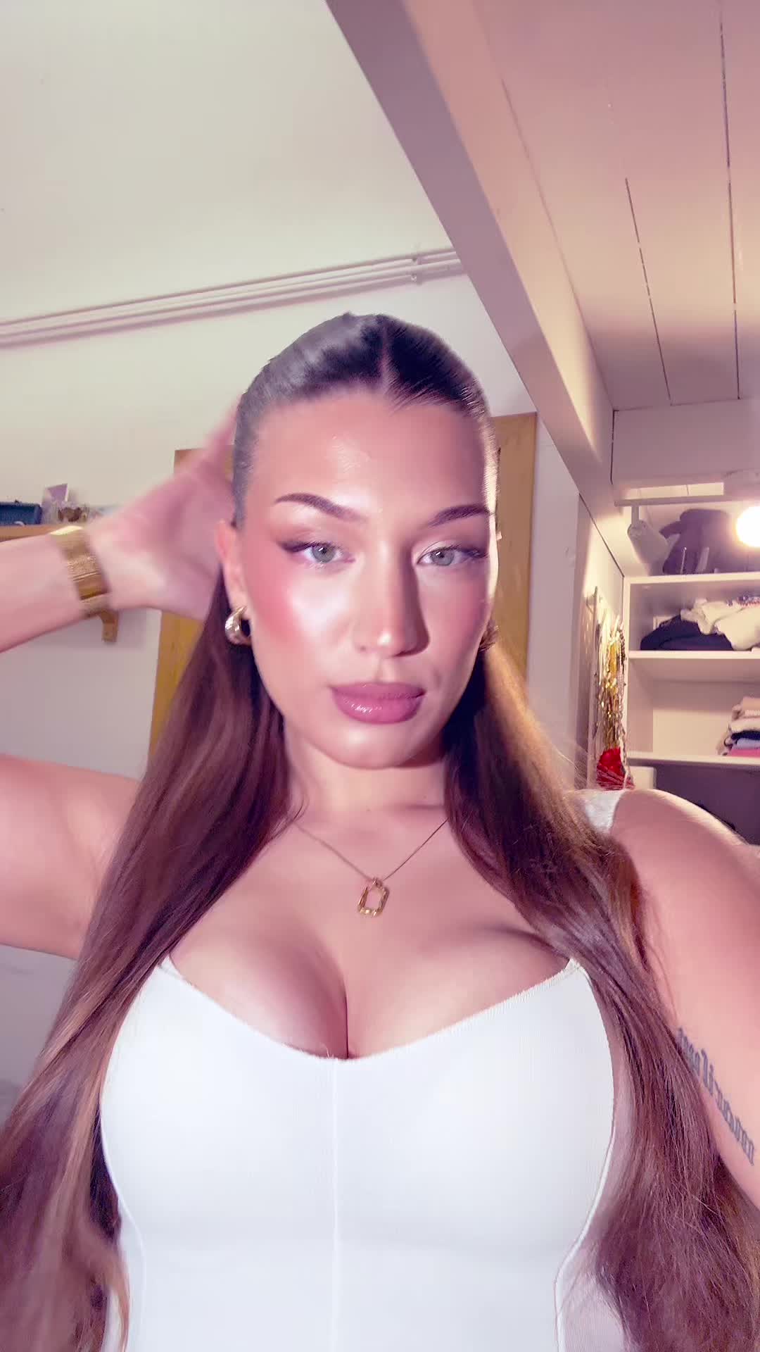 @maaraasaancheezz