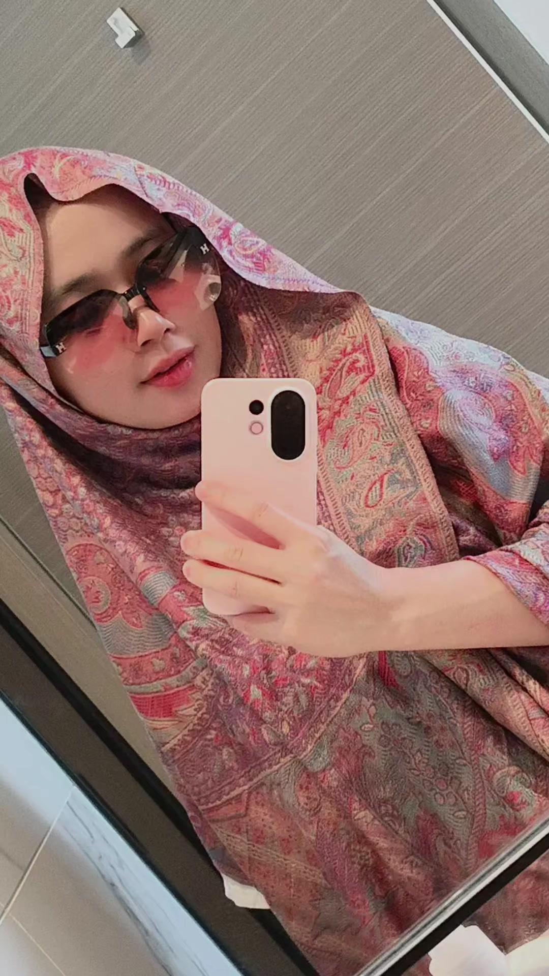 @@yuyu,cincah,🤗