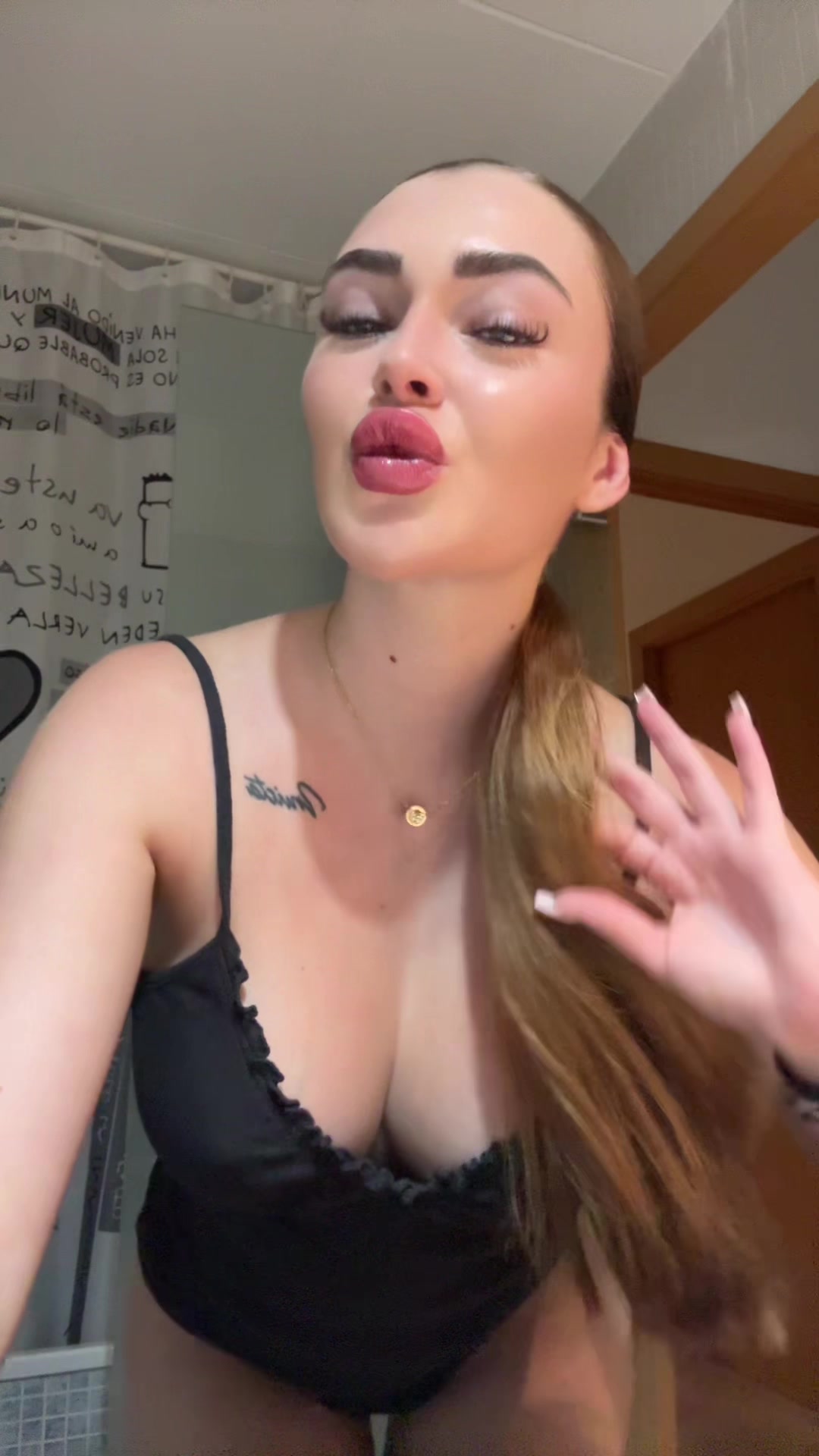 @𝓜𝓲𝓻𝓮𝓲𝓪🦋