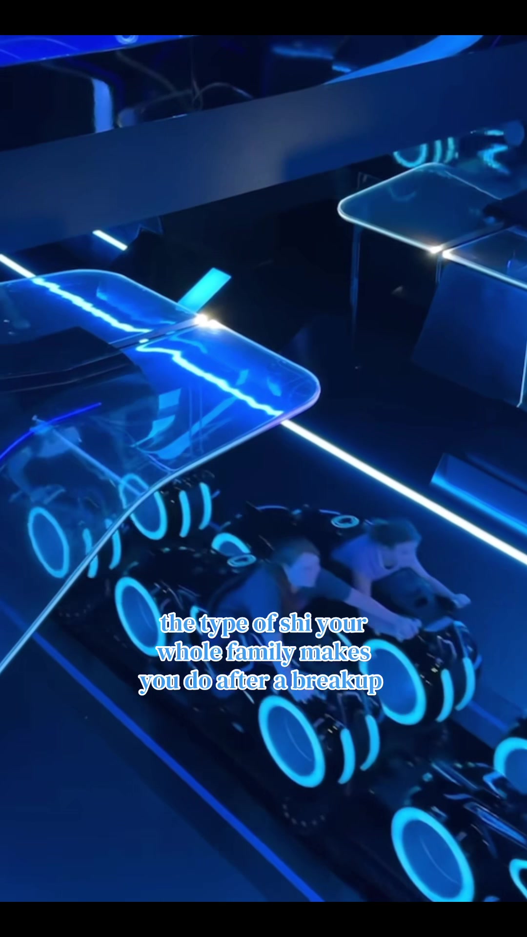 @ꨄ