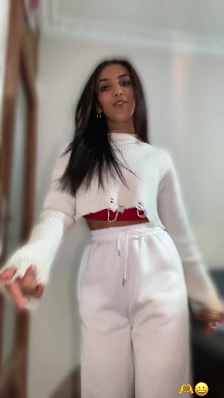 @🖤