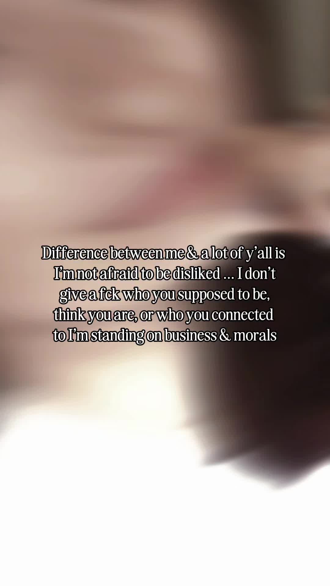 @HisQueen👑